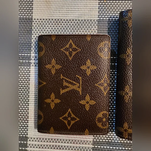 ๐ฅBUNDLE 3 Authentic LOUIS VUITTON Wallets ๐ฅGreat deal! Don't miss this chance! - Picture 4 of 16